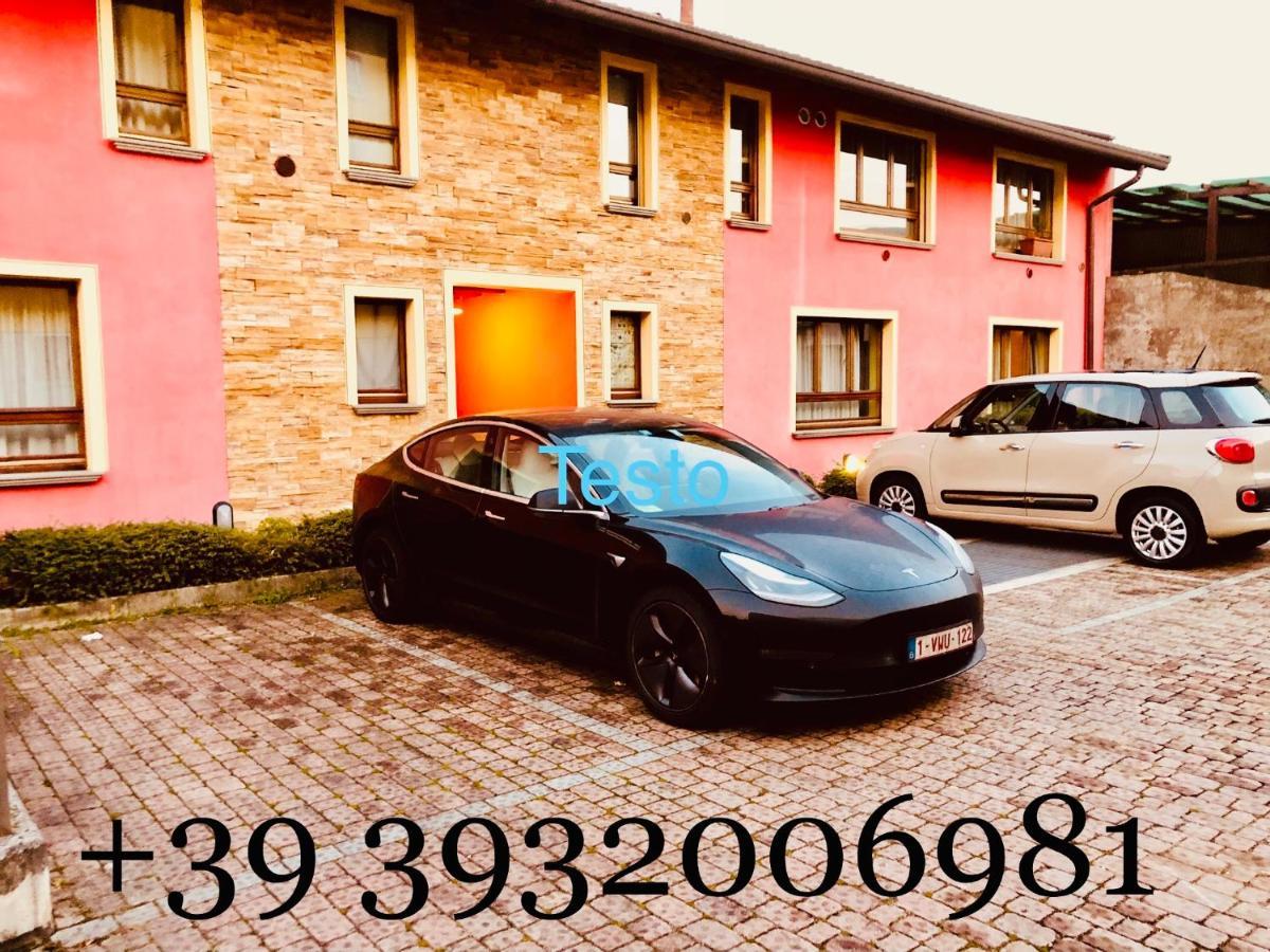 Appartement Bergamo Easy Airport Private Parking Extérieur photo