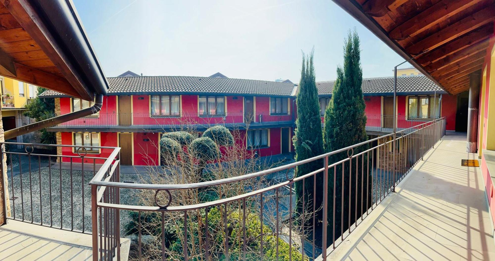 Appartement Bergamo Easy Airport Private Parking Extérieur photo
